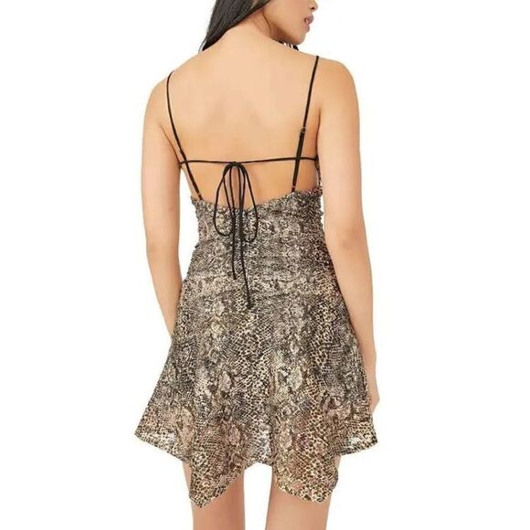 Free people Sierra Lace Mini Dress in Sand Combo size 6 - Picture 2 of 7